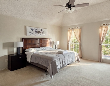 1424 Sunswept Terrace - Photo Thumbnail 12