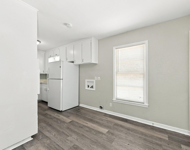549 Lorna Street - Photo Thumbnail 5
