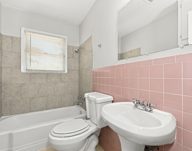 549 Lorna Street - Photo Thumbnail 13