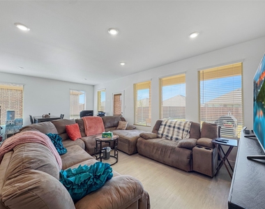 1300 Rockwell Drive - Photo Thumbnail 30