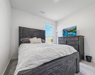 1300 Rockwell Drive - Photo Thumbnail 20