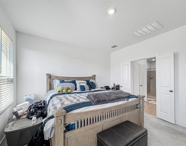 1300 Rockwell Drive - Photo Thumbnail 12