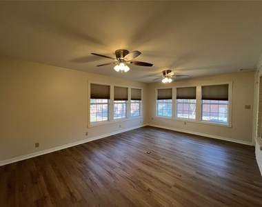 7808 Mallard Lane - Photo Thumbnail 28
