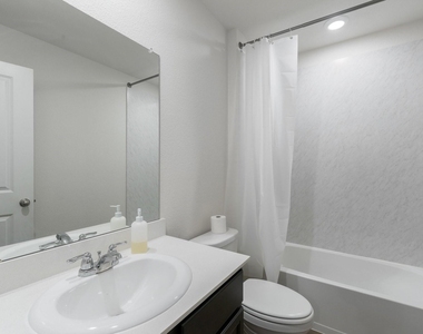 884 Jett Drive - Photo Thumbnail 21
