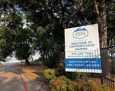 5602 Marina Drive - Photo Thumbnail 14