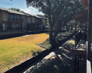 5602 Marina Drive - Photo Thumbnail 11