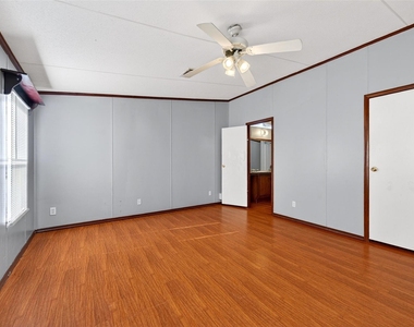 315 Glenwood Street - Photo Thumbnail 28