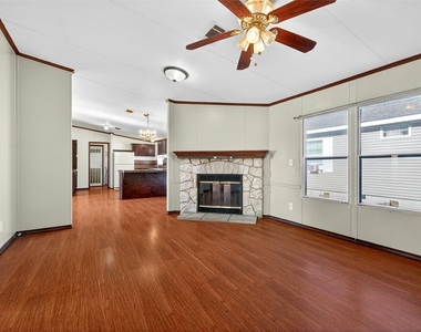315 Glenwood Street - Photo Thumbnail 14