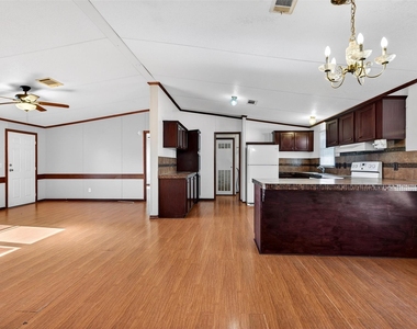 315 Glenwood Street - Photo Thumbnail 10