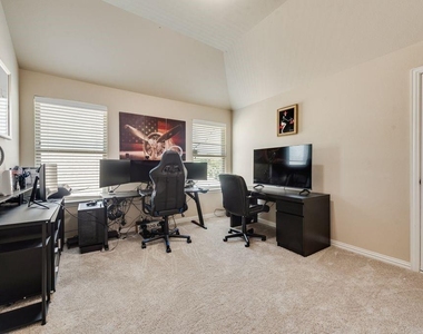 920 Sheldon Road - Photo Thumbnail 24