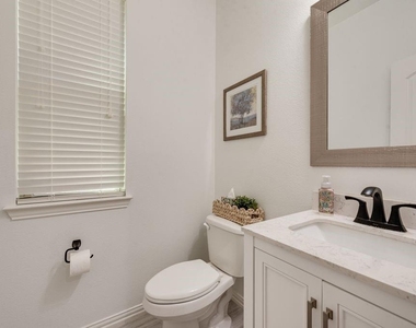 920 Sheldon Road - Photo Thumbnail 12