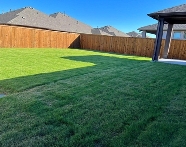 1243 Mill Place - Photo Thumbnail 8