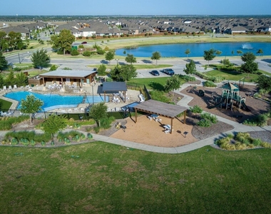 1243 Mill Place - Photo Thumbnail 9