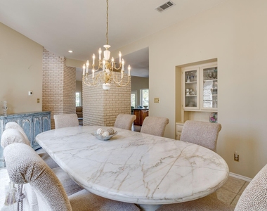 2112 Miller Court - Photo Thumbnail 7