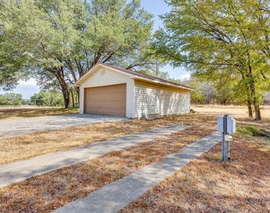 2112 Miller Court - Photo Thumbnail 34