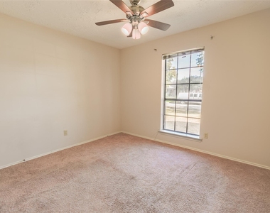 1328 Colmar Drive - Photo Thumbnail 17