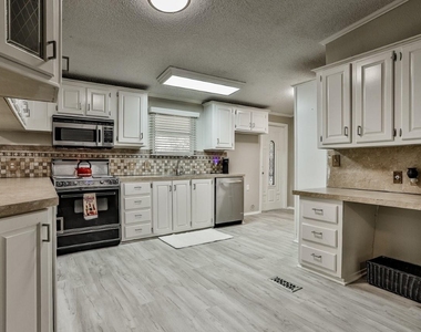 3809 Lands End Court - Photo Thumbnail 1