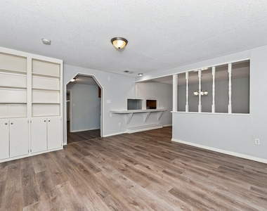 3800 Oscar Avenue - Photo Thumbnail 5