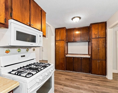 3800 Oscar Avenue - Photo Thumbnail 2