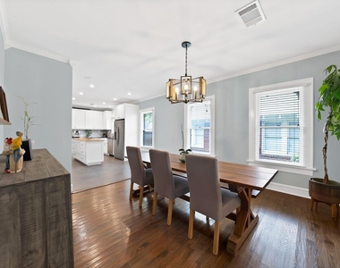 2305 W Rosedale Street S - Photo Thumbnail 8