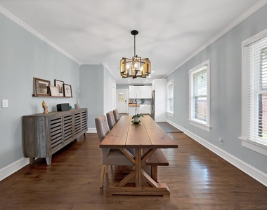 2305 W Rosedale Street S - Photo Thumbnail 7