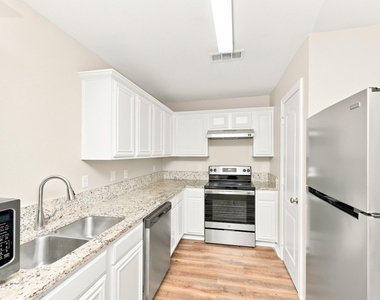 312 Ezekial Avenue - Photo Thumbnail 2