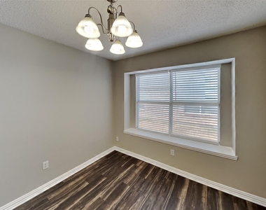 507 Nita Lane - Photo Thumbnail 7