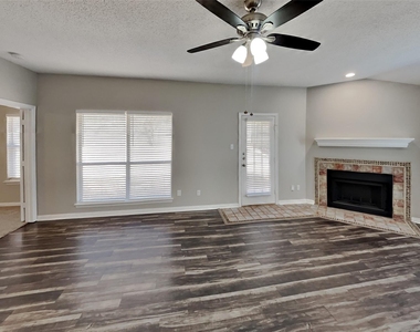 507 Nita Lane - Photo Thumbnail 2