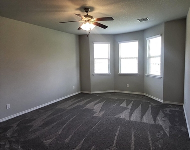 9324 Horsemanship Drive - Photo Thumbnail 11