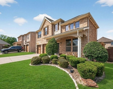 2309 Shingle Lane - Photo Thumbnail 2