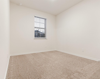 2536 Fairweather Drive - Photo Thumbnail 20