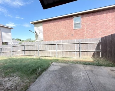 916 Parkplace Ridge - Photo Thumbnail 23