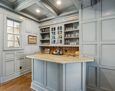 2929 Stanford Avenue - Photo Thumbnail 16