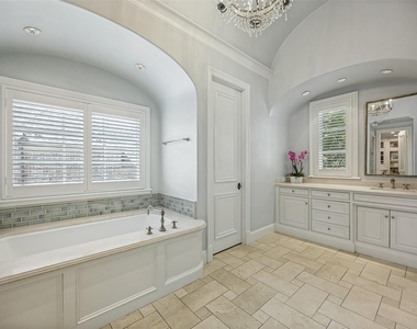 2929 Stanford Avenue - Photo Thumbnail 22
