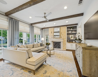 2929 Stanford Avenue - Photo Thumbnail 13