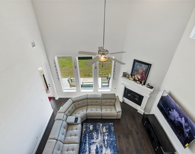 1447 20th Street - Photo Thumbnail 34