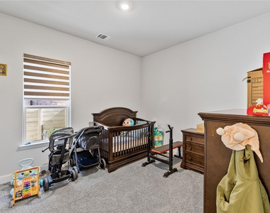 1447 20th Street - Photo Thumbnail 21
