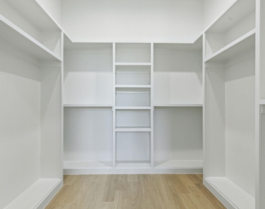 426 Melba Street - Photo Thumbnail 14
