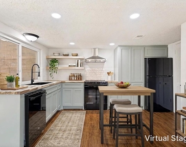 3110 Roundtree Lane - Photo Thumbnail 10