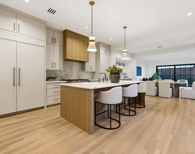 4029 Herschel Avenue - Photo Thumbnail 4