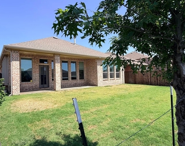 1148 Canuela Way - Photo Thumbnail 25