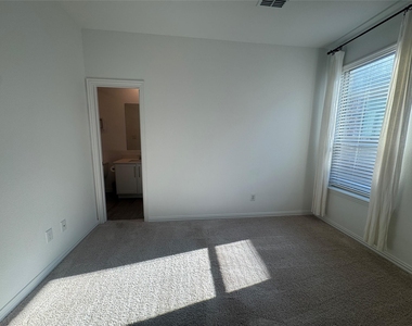 1148 Canuela Way - Photo Thumbnail 20