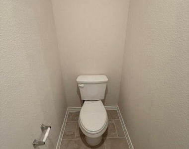 9904 Anyhow Drive - Photo Thumbnail 24