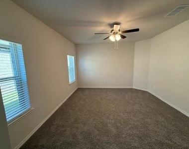 9904 Anyhow Drive - Photo Thumbnail 18