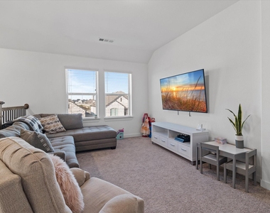 1332 Thompson Road - Photo Thumbnail 27