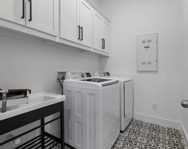 1332 Thompson Road - Photo Thumbnail 31