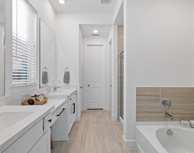 1332 Thompson Road - Photo Thumbnail 17