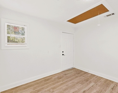 2609 Avenue G - Photo Thumbnail 23