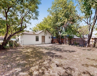 2609 Avenue G - Photo Thumbnail 31