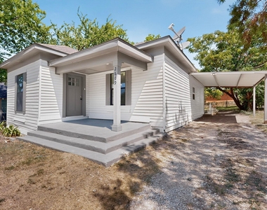 2609 Avenue G - Photo Thumbnail 2